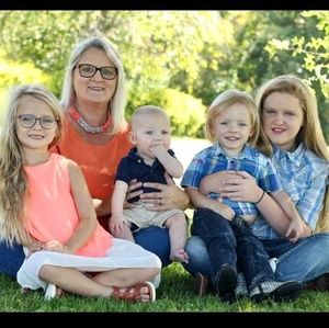 Meet your Posher, Glenna